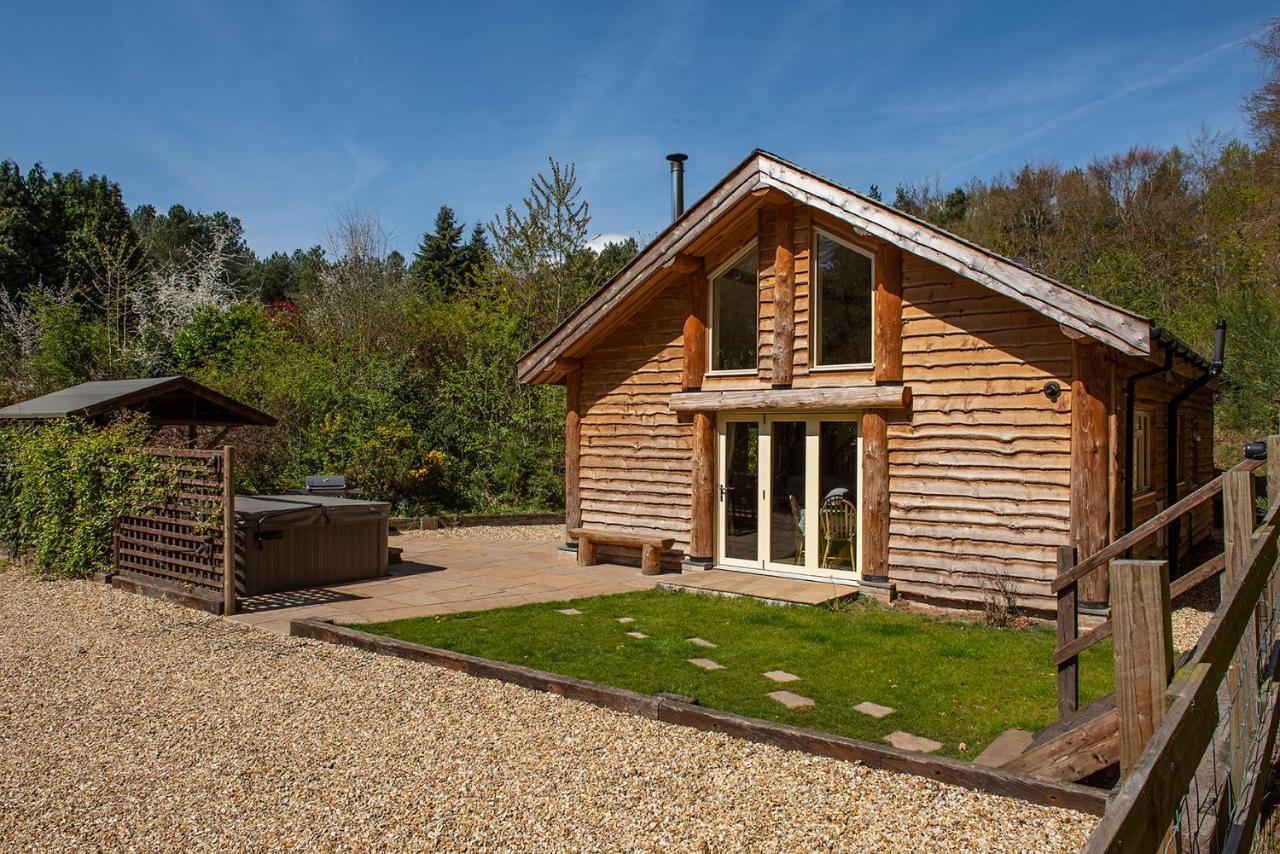 Loxleys Lodge Newark-on-Trent  ภายนอก รูปภาพ