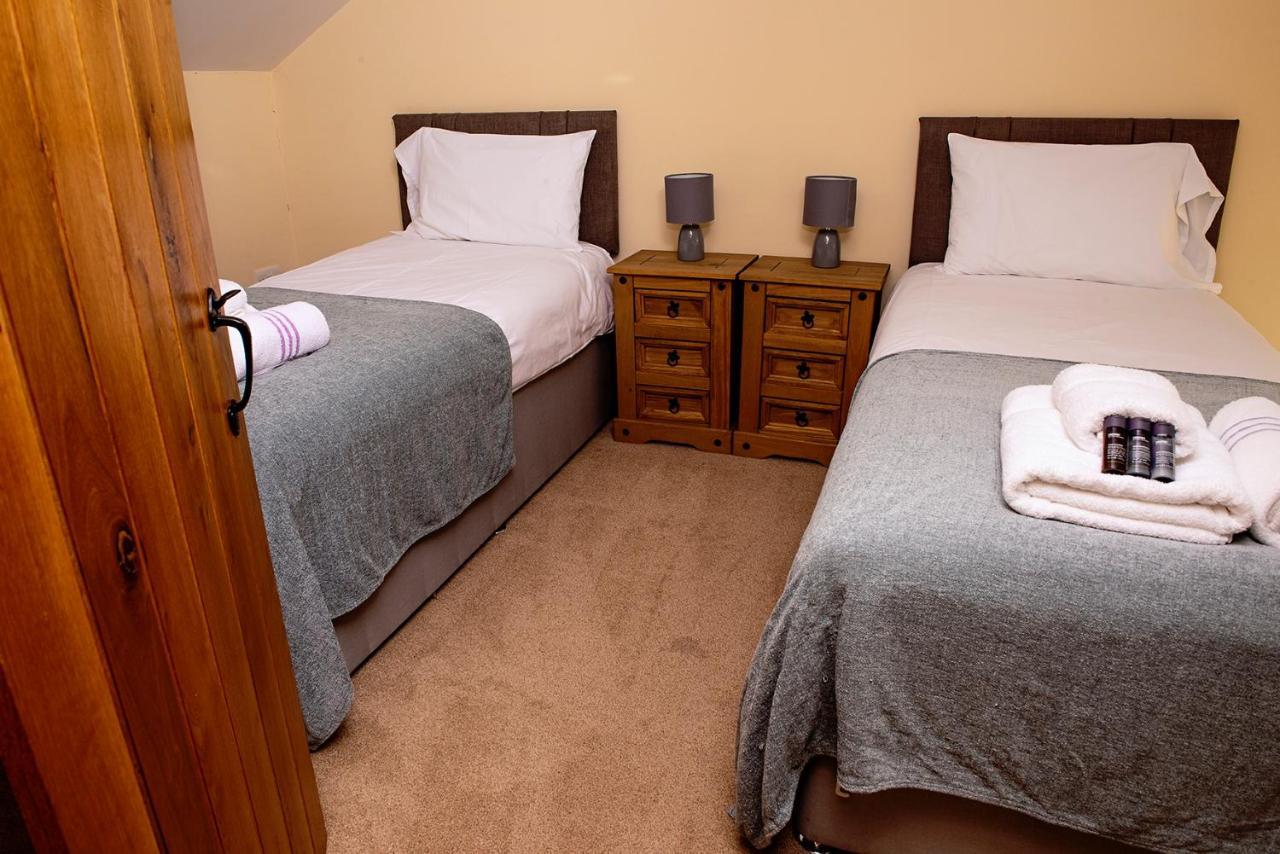 Loxleys Lodge Newark-on-Trent  ภายนอก รูปภาพ