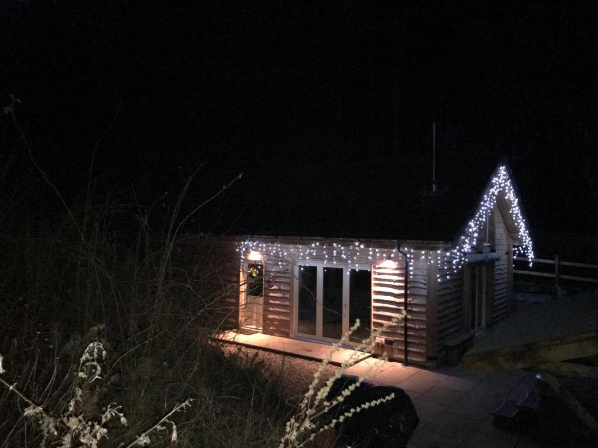 Loxleys Lodge Newark-on-Trent  ภายนอก รูปภาพ