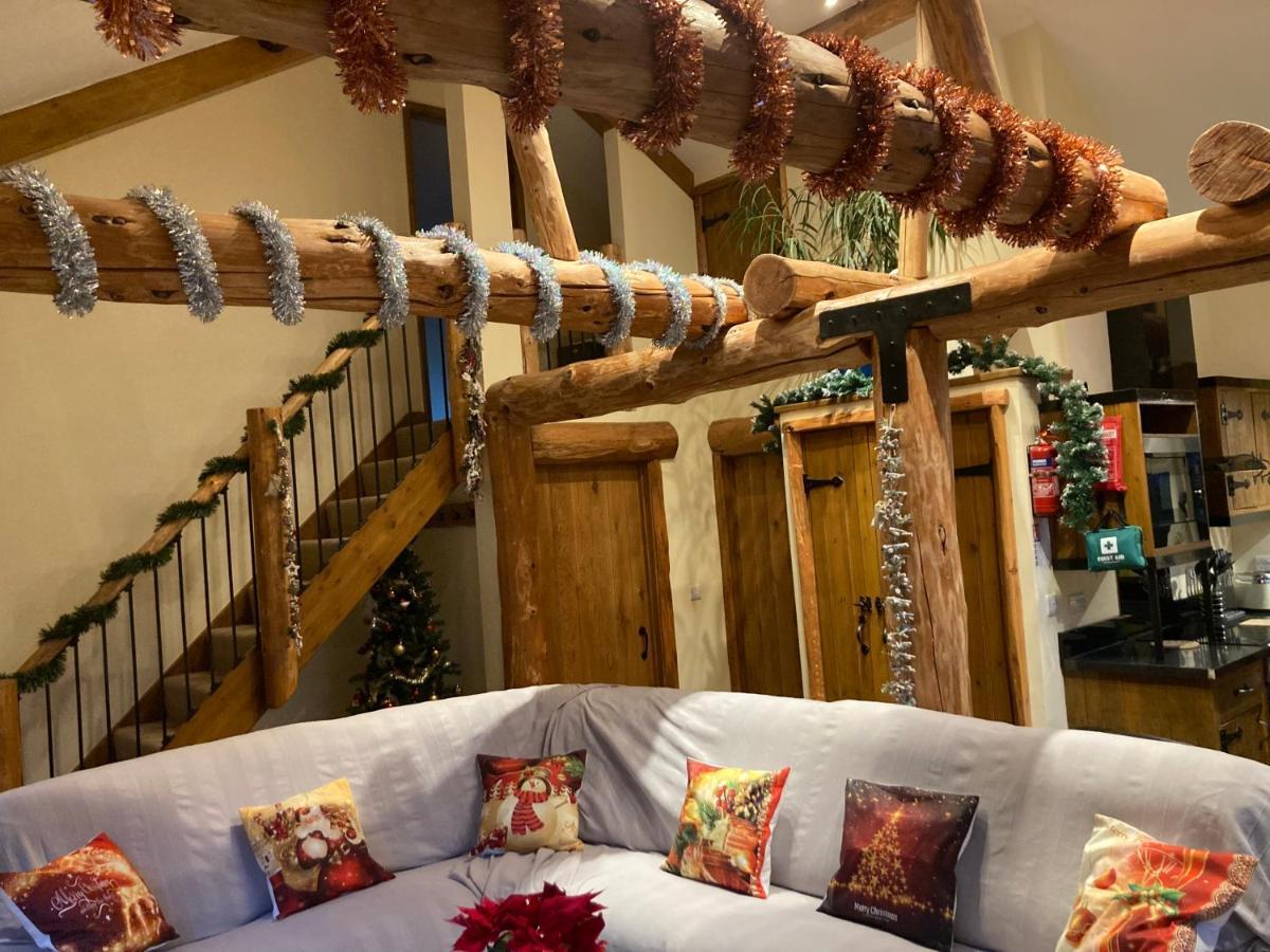Loxleys Lodge Newark-on-Trent  ภายนอก รูปภาพ